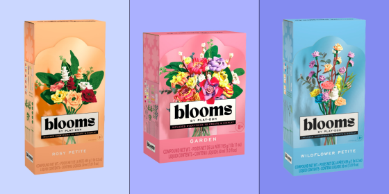 You can create larger or smaller bouquets with Blooms by Play-Doh, depending on the kit you buy.