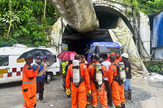 India Tunnel Disaster