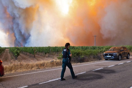 Wildfire smoke fills the sky on July, 29, 2026 in Fermoselle, Spain.