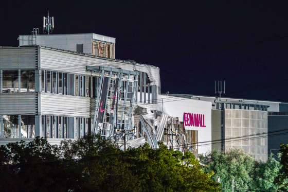 Aeon Mall Kumamoto after earthquake. 