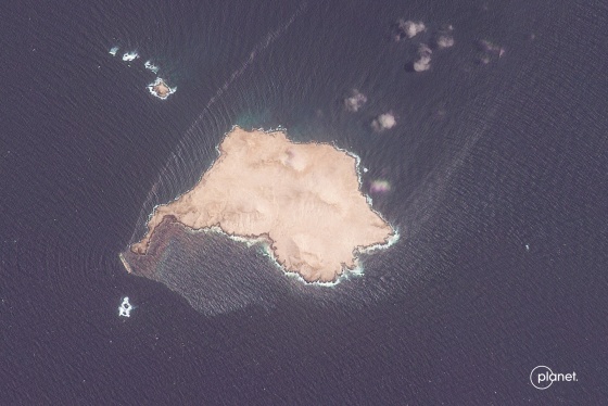 Satellite image shows the Caroline Bezengi vessel