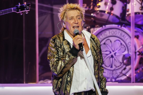 Rod Stewart calls off remaining tour dates after coronary stent procedure