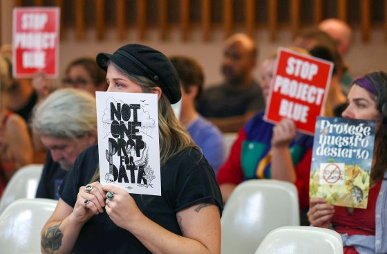 People protest data centers.