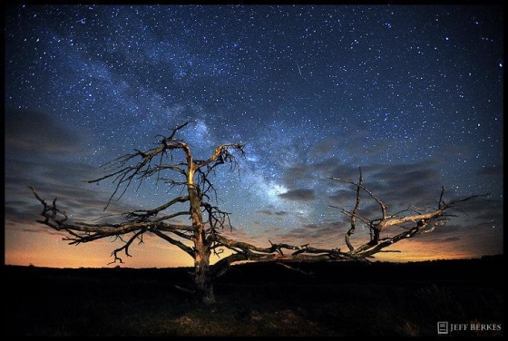 A Lyrid meteor leaves a streak in the skies over Shenandoah National Park in Virginia on the morning of April 20.