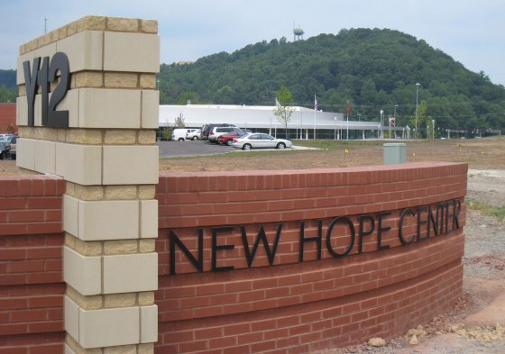 urania Oak Ridge uranium plant shut after protesters cut through 4 fences