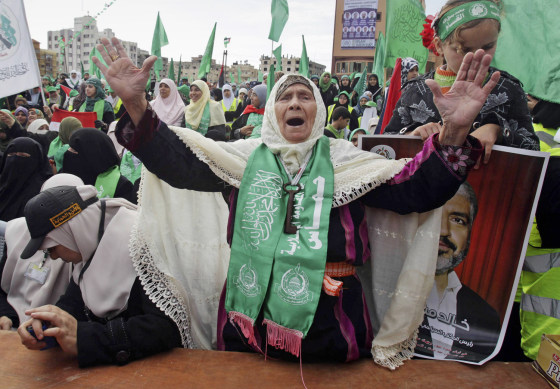 Hero's welcome as exiled Hamas leader returns to Gaza