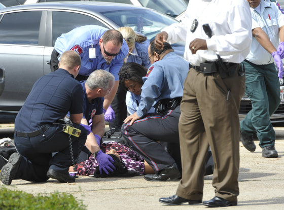 A suspected gunman held police at bay after he allegedly killed two people in a shooting at the Jefferson County courthouse in downtown Beaumont late Wednesday morning. The shooing happened about 11:20 a.m. at the Jefferson County Courthouse in the 1000 block of Pearl about 11:20 a.m., according to the Beaumont Police Department. Dave Ryan/The Enterprise