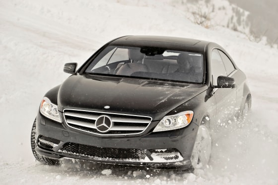 A Mercedes CL550 equipped with 4Matic takes to the snow.