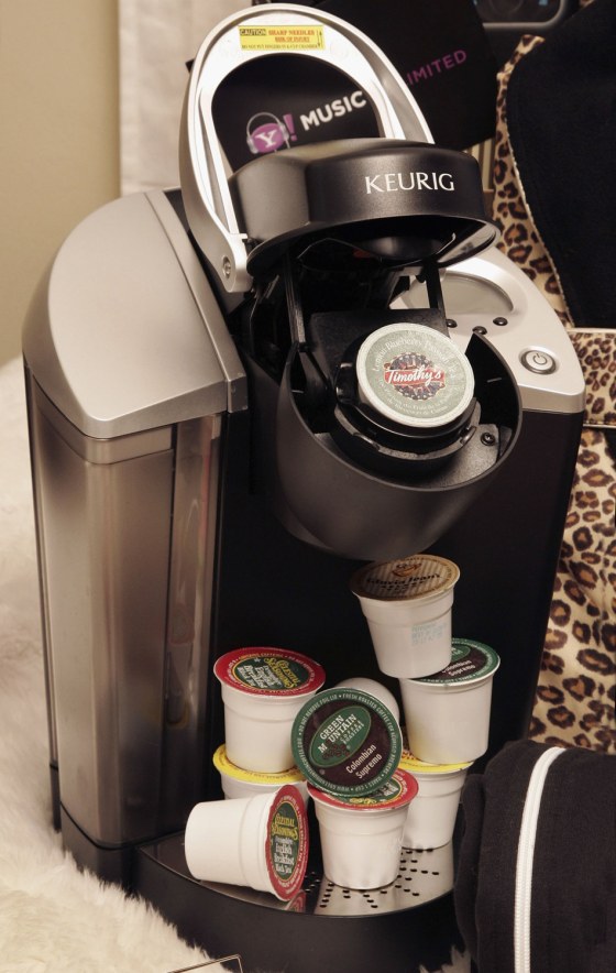 Snapple will soon offer single-serve iced-tea packs that can be used in conjunction with Keurig gourmet brew machines.