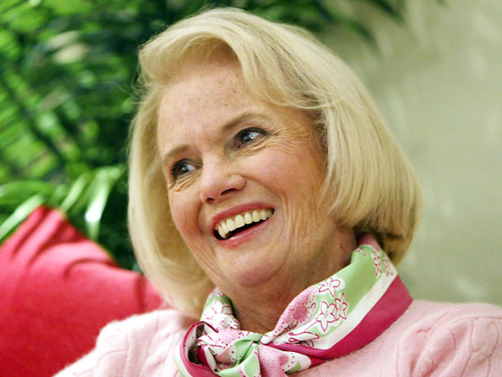 dress designer lilly pulitzer Lilly Pulitzer, accidental fashion designer who dreamed up the Lilly dress of the 1960s, dies at 81