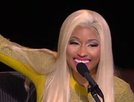 Qizlar fantaziya porno rasmlar Olomon ishchilar xojayinini sikishdi (porno)