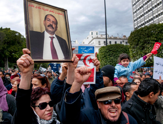 In a protest in Tunis on Saturday, hundreds of demonstrators demanded that the Islamist party in power find and arrest the killer of secular opposition politician Chokri Belaid.