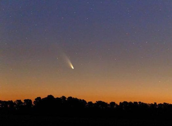 Astrophotographer Luis Argerich of Buenos Aires, Argentina, took this photo of Comet Pan-STARRS taken on March 2, 2013. He writes: