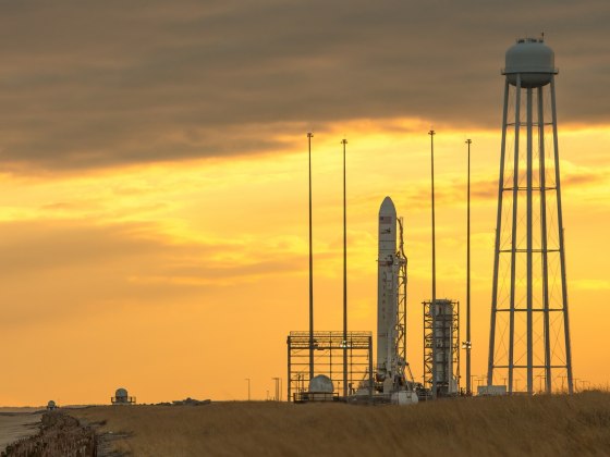 Image: Antares rocket