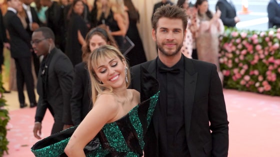 Miley Cyrus and Liam Hemsworth call it splits on social media