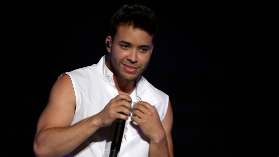 Prince Royce mostró su sexy six-pack de acero al ritmo de su single "El ...