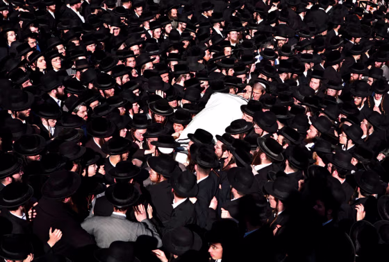 Image: Funeral service in Jerusalem