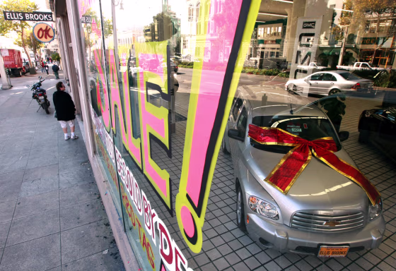 Image: Car Dealership