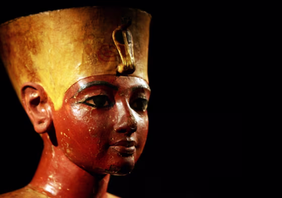 A broken limestone block recovered in a storeroom in el Ashmunein bears an inscription that Zahi Hawass, chief of Egypt's Supreme Council of Antiquities, claims proves King Tut was the son of King Akhenaten.