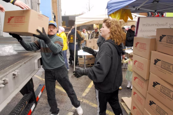 Iamge: Elhart, Indiana food distribution