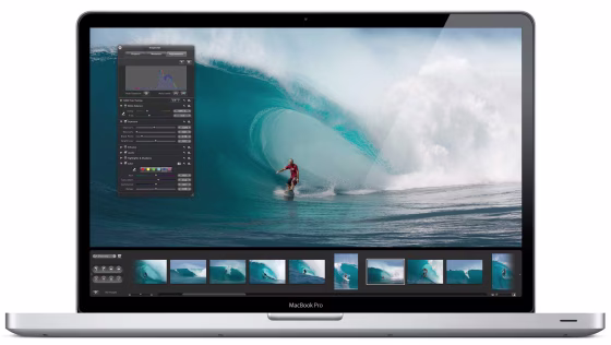 Image: MacBook Pro 17-inch laptop