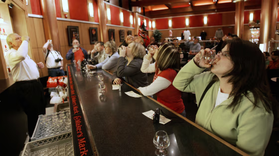 Image: Distillery tour