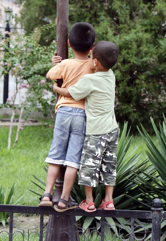 Image: Chinese children