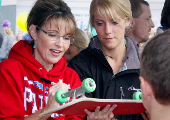 Image: Alaska Govenor Sarah Palin at the the govenor's picnic