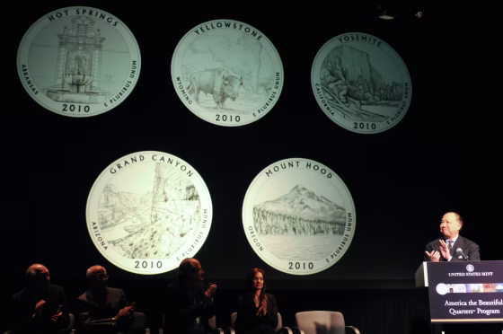 Image: New quarters debut