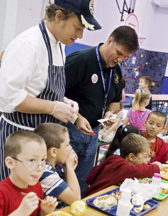 Image: JAMIE OLIVER, PRINCIPAL PATRICK O'NEAL,