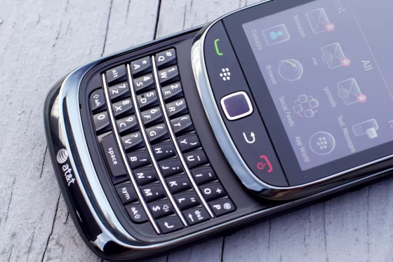 Image: BlackBerry Torch slider phone