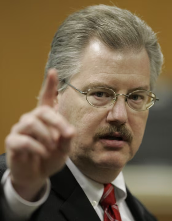 Image: Ken Kratz