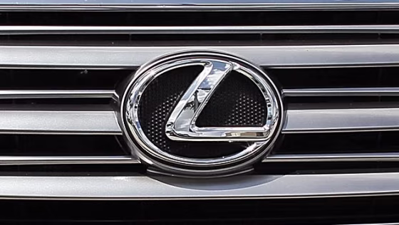 Image: Consumer Reports Issues Don't Buy Warning For Lexus GX 460 SUV
