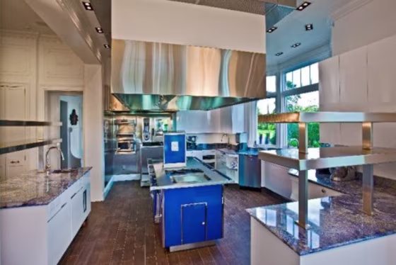 Image: Hamptons kitchen
