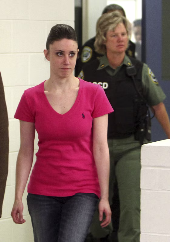 Image: Casey Anthony leaves the Orange County Jail in Orlando