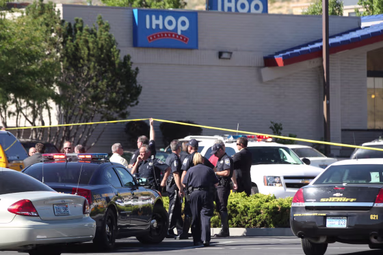 Image: Emergency personnel respond to a shooting at an IHOP restaurant