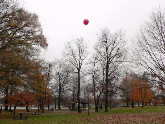 Ten red weather balloons were each placed in a location within the United States, with each team challenged to find all the balloons quickest.