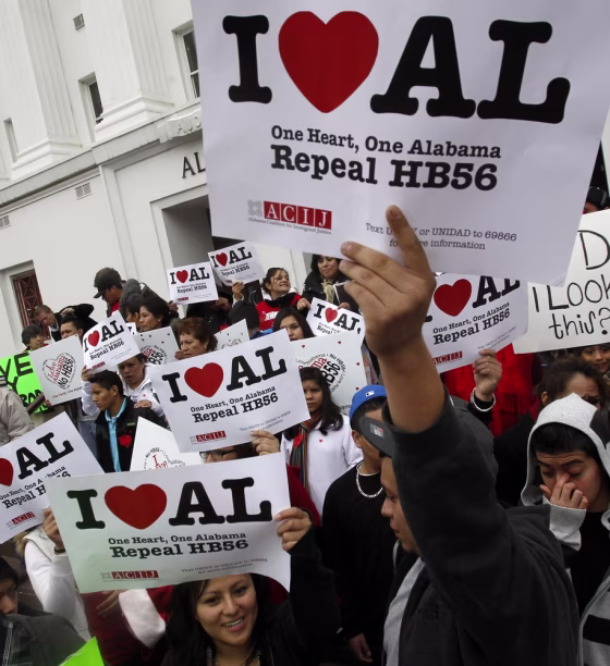 Image: Immigration rally in Alabama