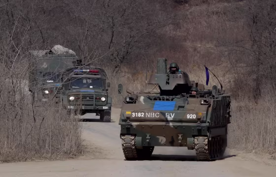 Image: South Korean and US joint military exercises at Mugeon-ri drill field on Paju