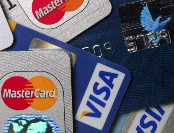 Image: MasterCard and VISA credit cards