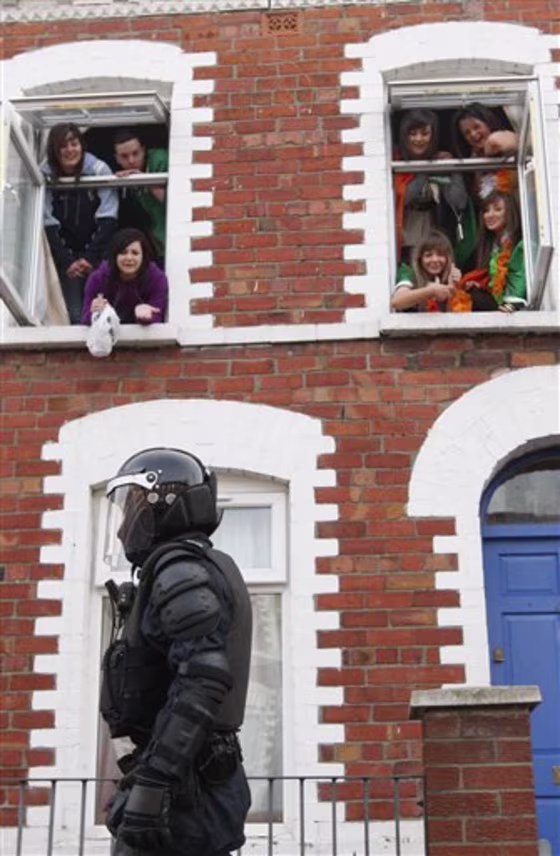 APTOPIX BRITAIN NORTHERN IRELAND CIVIL UNREST