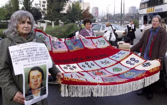 BOSNIA WARCRIMES KARADZIC