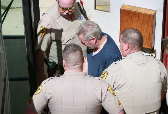 Drew Peterson Is Arraigned On Murder Charges