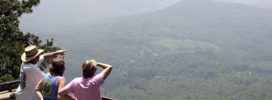 Image: Visitors to the Great Smoky Mountains National Park