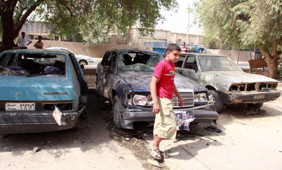 Image: Damaged vehicles