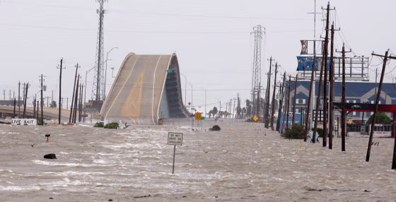 Image: Storm surge in Texas