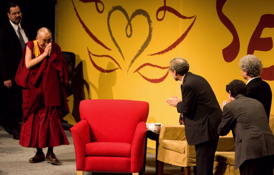 Image: Dalai Lama visits Seattle