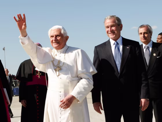 Image: George W. Bush, Pope Benedict XVI