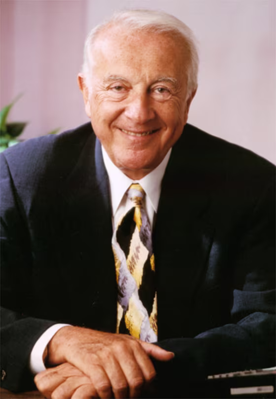FILE PHOTO  Diet Doctor Robert Atkins Dies At 72