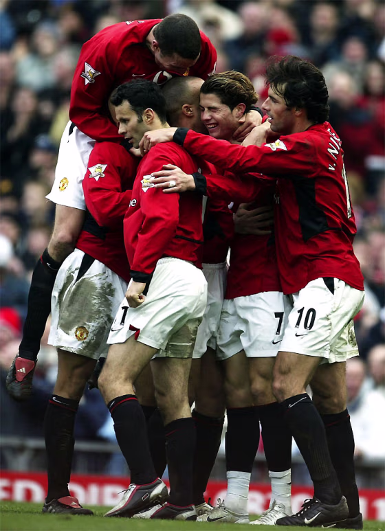 Manchester United v Tottenham Hotspur